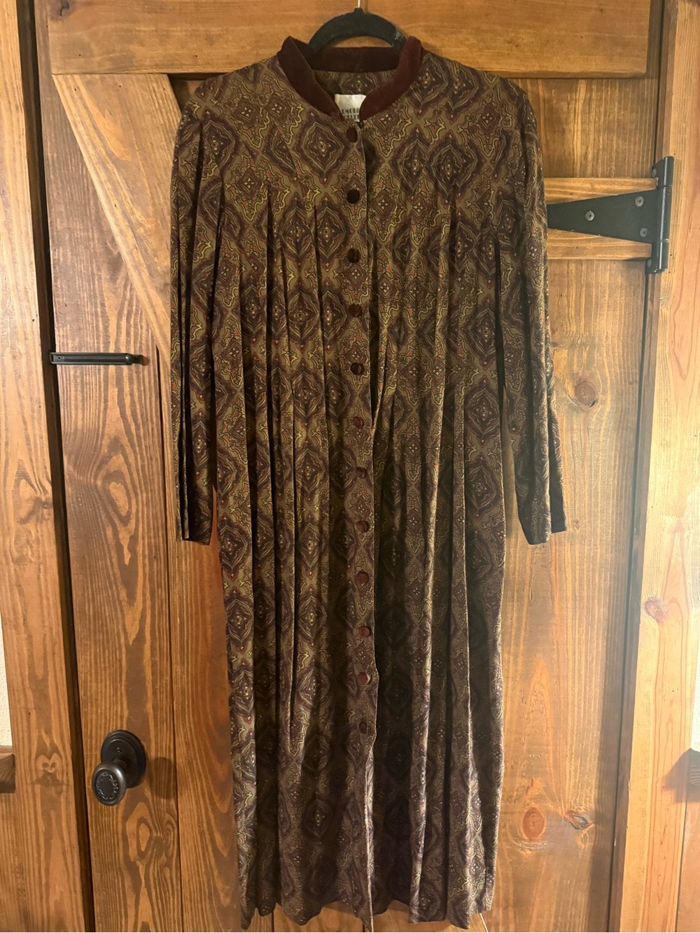 Vintage-Inspired Brown Patterned Long Button-Front Dress